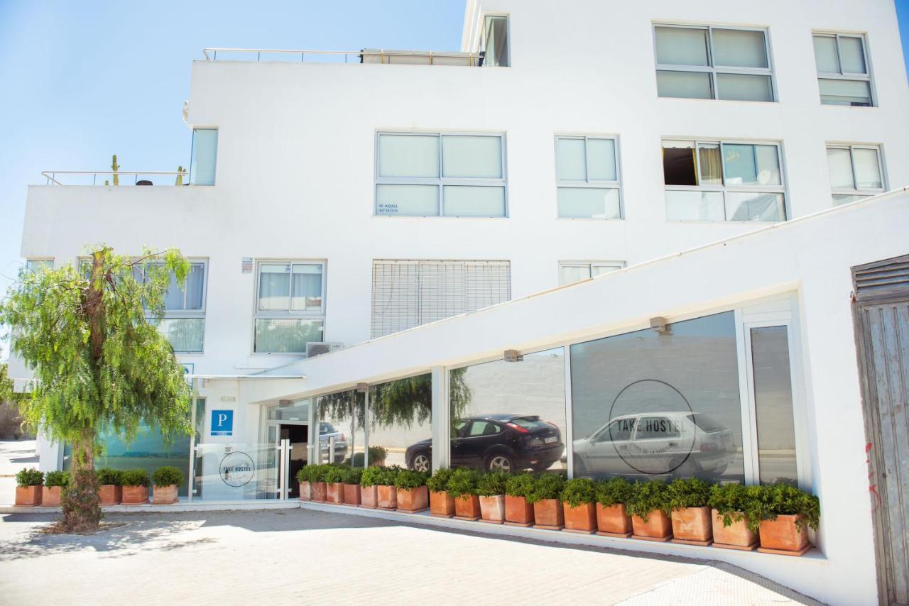 Take Surf Hostel Conil Conil De La Frontera Exteriér fotografie
